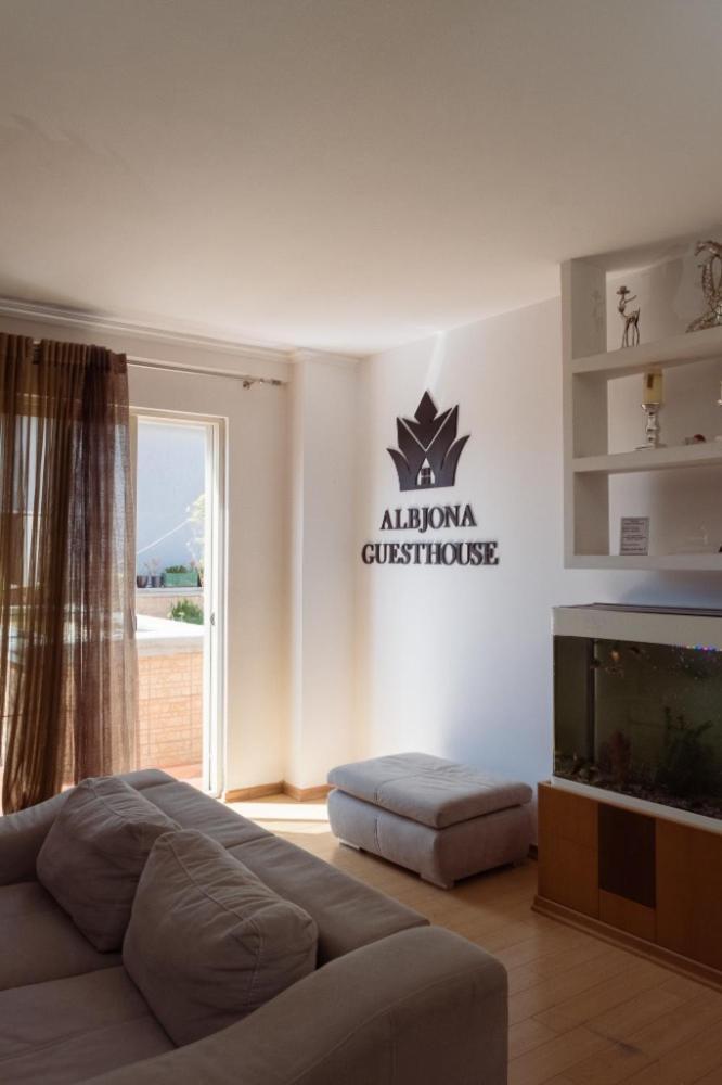 Albjona Guesthouse טיראנה מראה חיצוני תמונה
