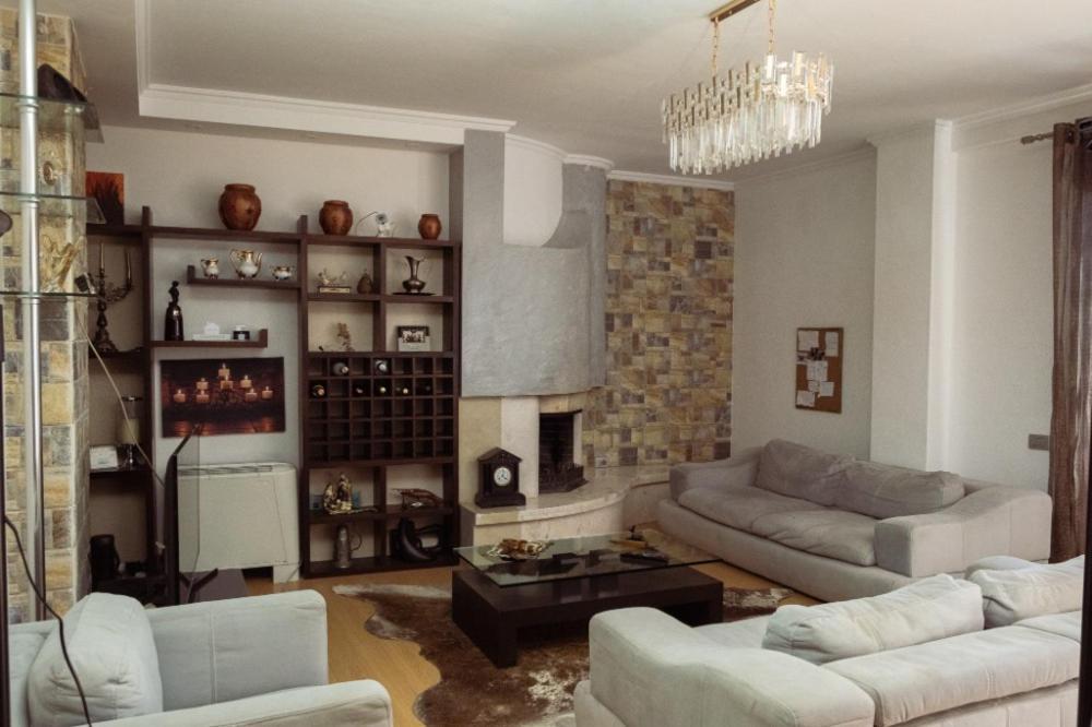 Albjona Guesthouse טיראנה מראה חיצוני תמונה